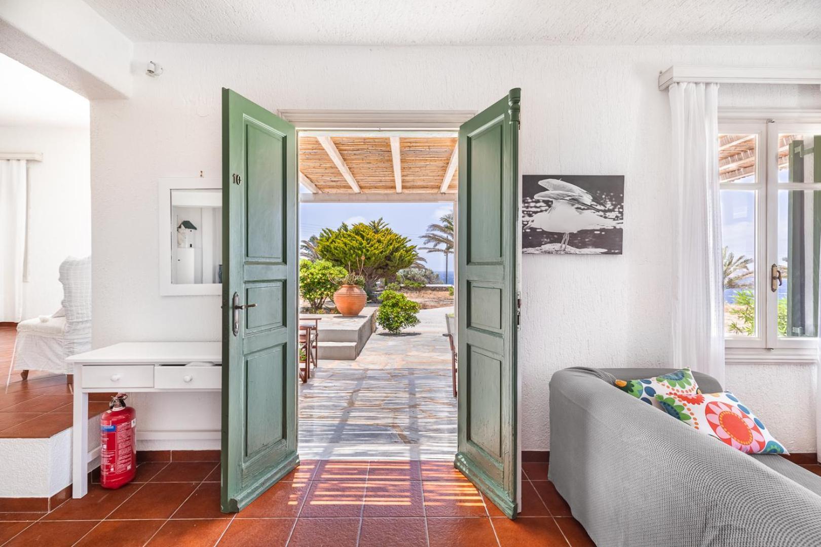 Fos Apartments Mykonos Agios Ioannis Diakoftis Екстер'єр фото